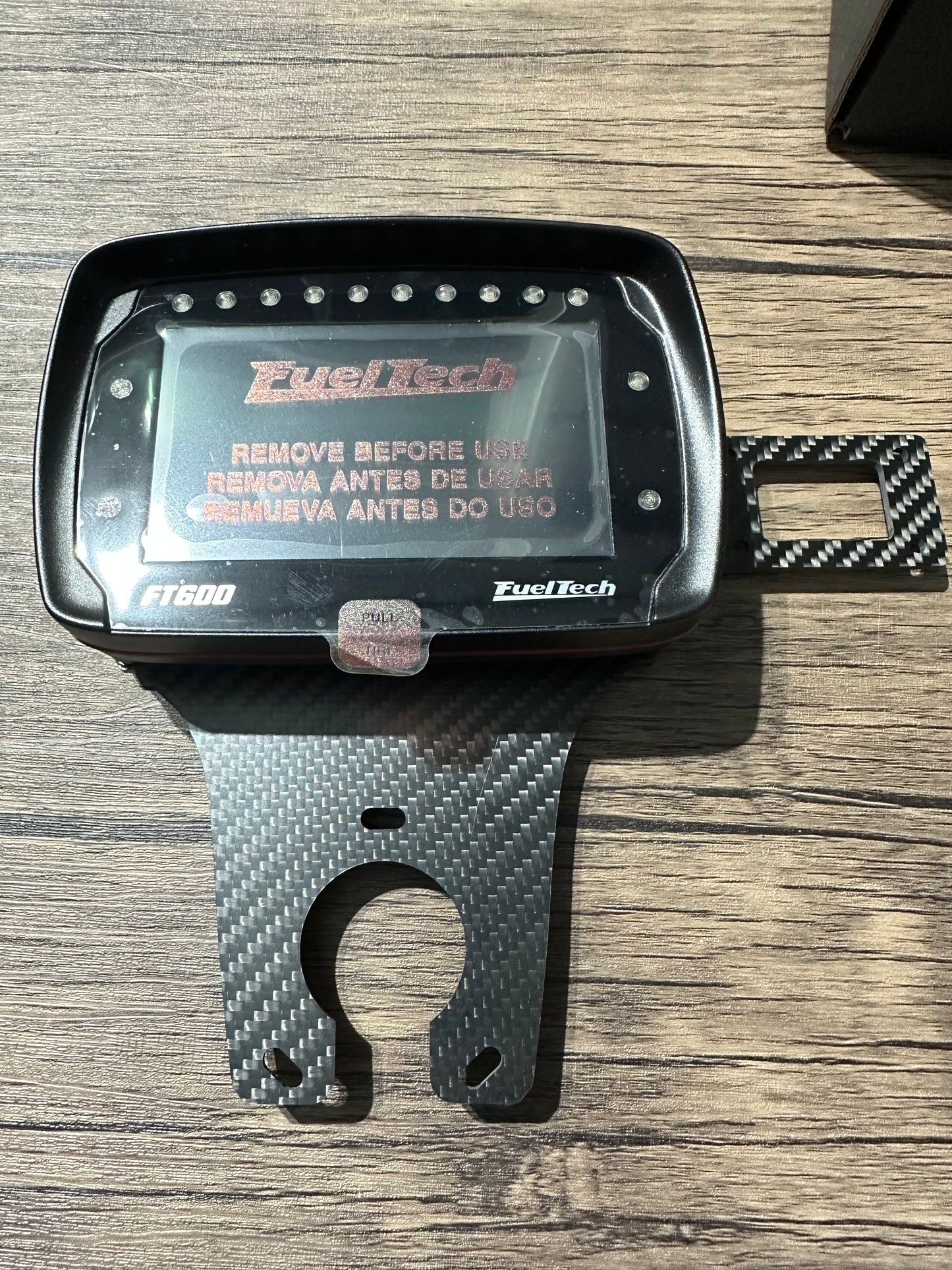 Carbon fiber fueltech street column holder ft450-ft550 / nano